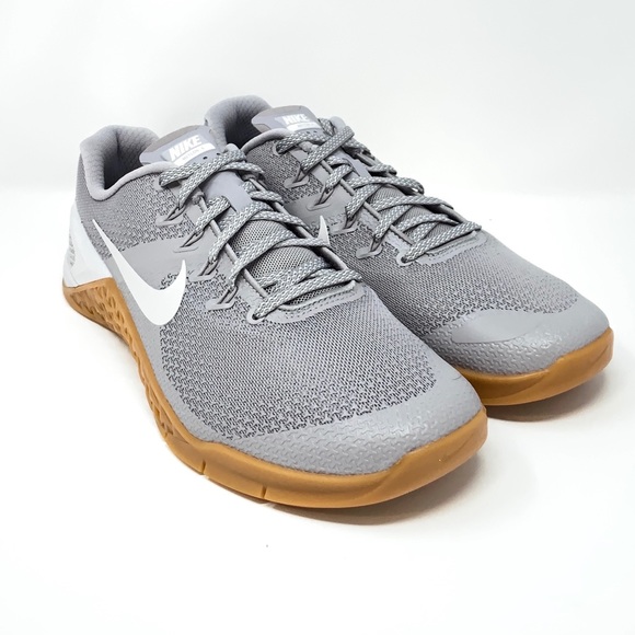 nike metcon grey